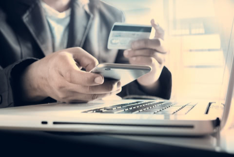 クレジットカードの利用限度額とは？限度額を上げる方法と注意点