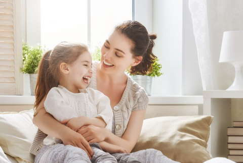 母子家庭でもクレジットカード審査に通る!シングルマザーに役立つカード特集